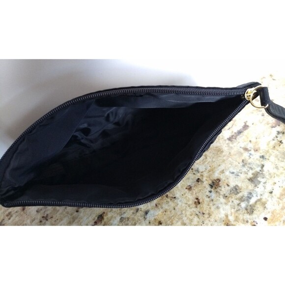 Donna Karan DK Cosmetics Black Zippered Makeup Toiletry Travel Bag Wristlet NEW - Picture 8 of 16